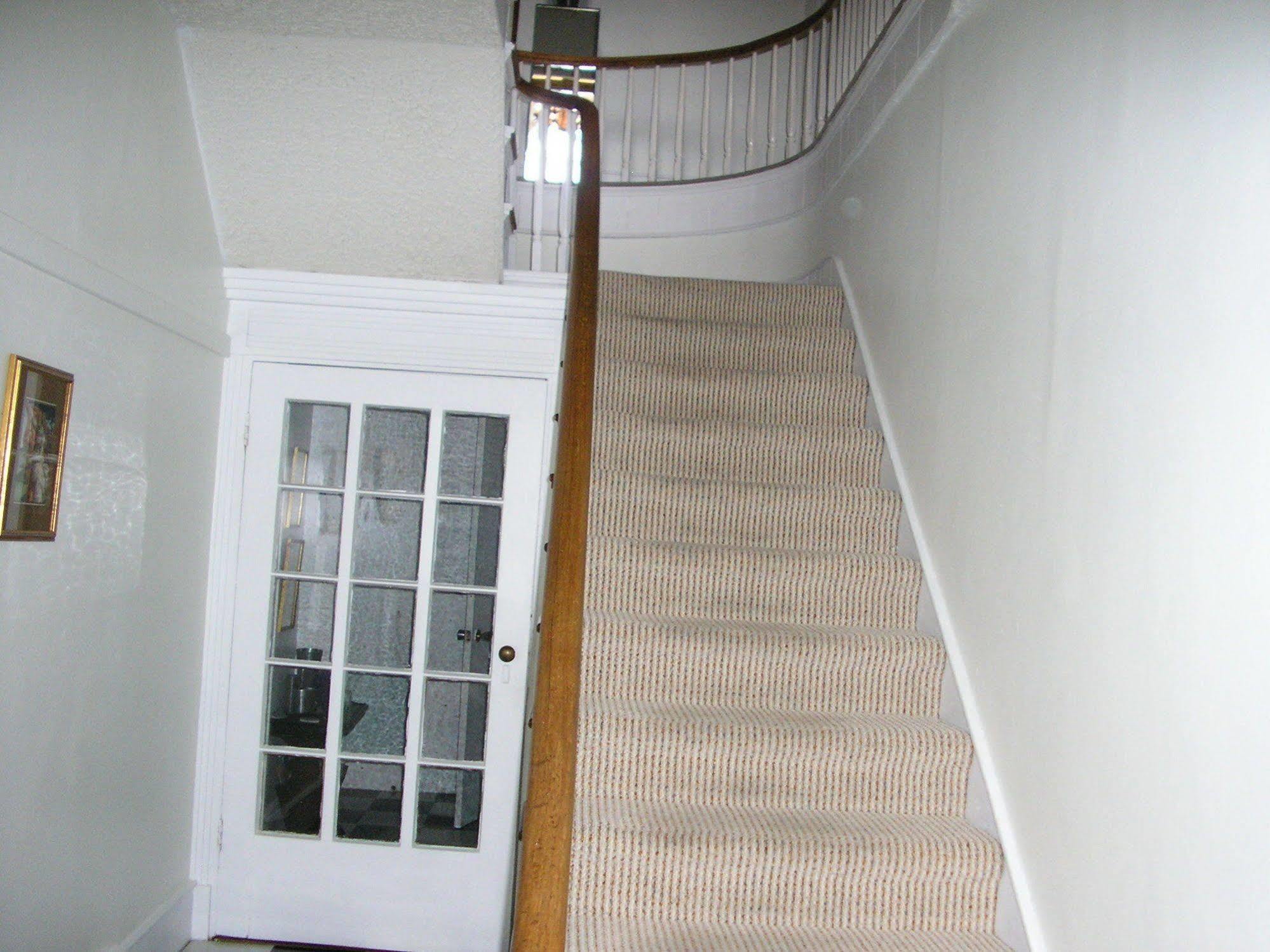 Fairmont House Bed & Breakfast Mahone Bay Exteriör bild